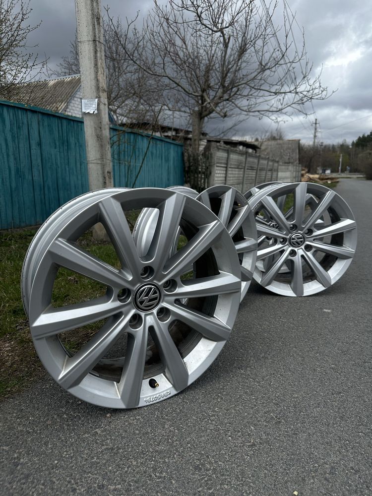 Дискі литі 17 радіус Volkswagen original