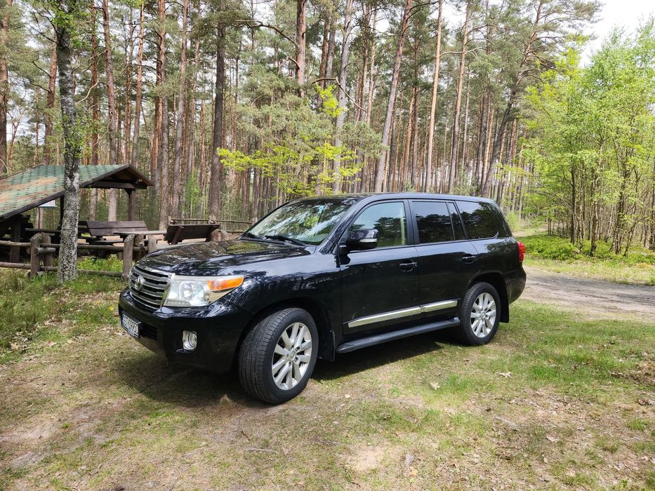 Toyota Land Cruiser 7-osobowy