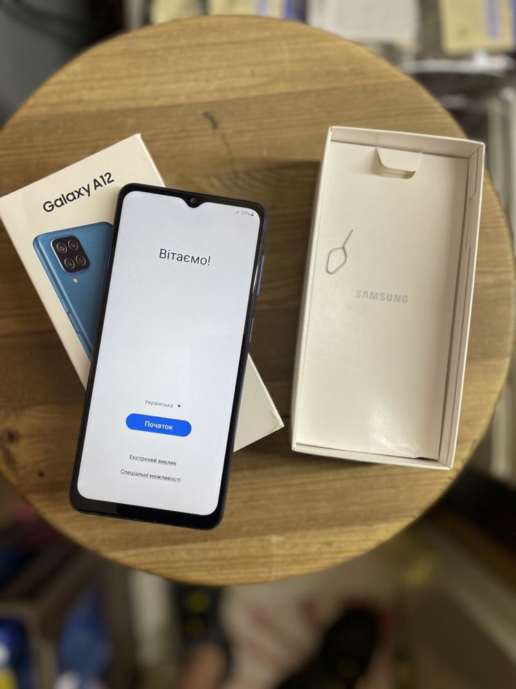Samsung Galaxy A12 | 32 ГБ | Гарний стан