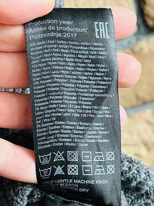 Damska wełniana sukienka szara luźna z golfem 40 42 44 M L XL