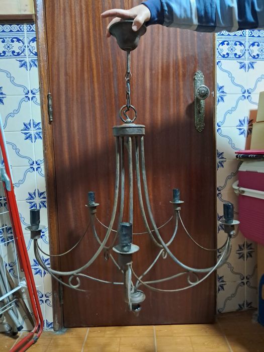 Candeeiro de Relíquia Antigo