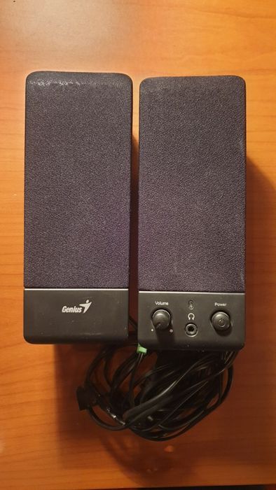 Colunas Stereo Genius SP-S110 Pretas