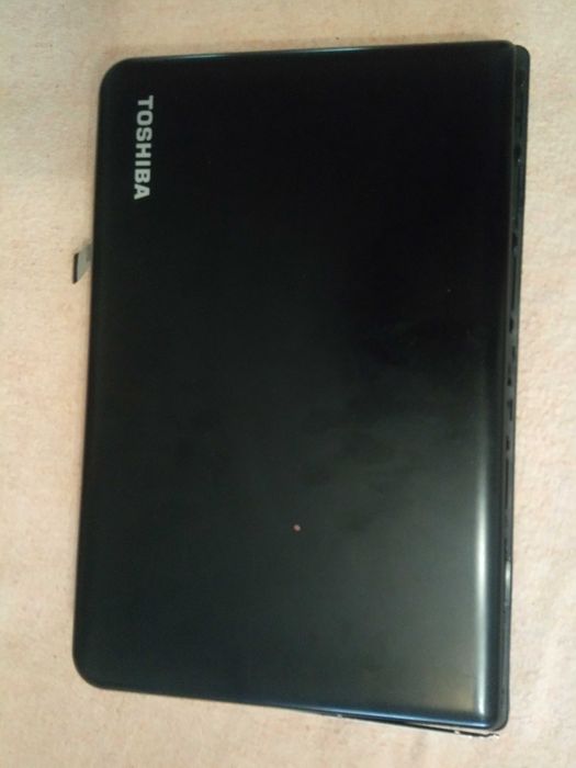 Toshiba Satellite C70D  на запчасти