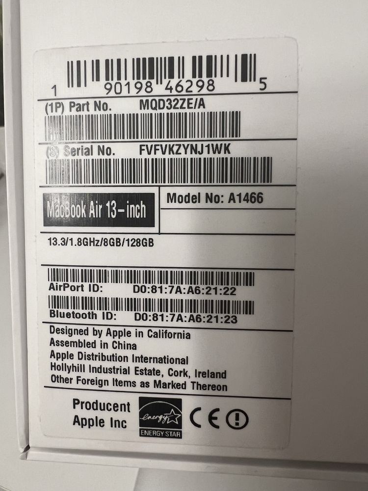 Macbook Air, 13 cali - tylko 187 cykli baterii