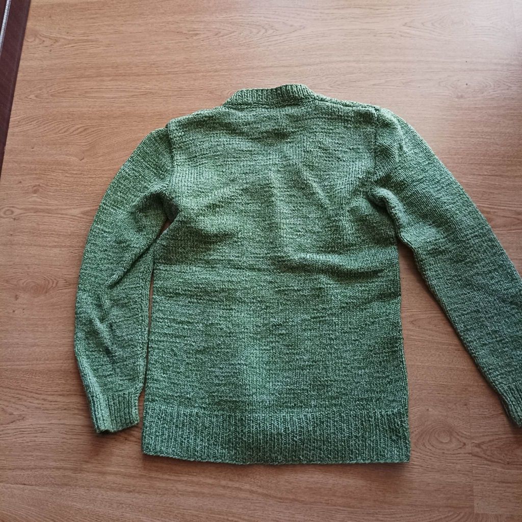 45R. Sweter męski rozmiar M/L