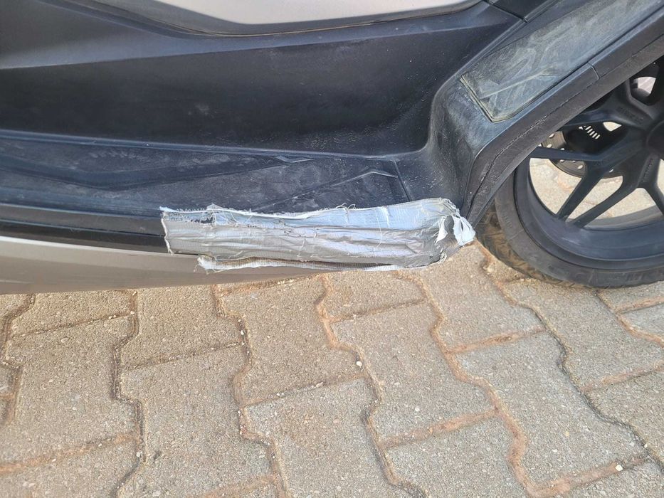 Honda Forza 300 com 25 mil km