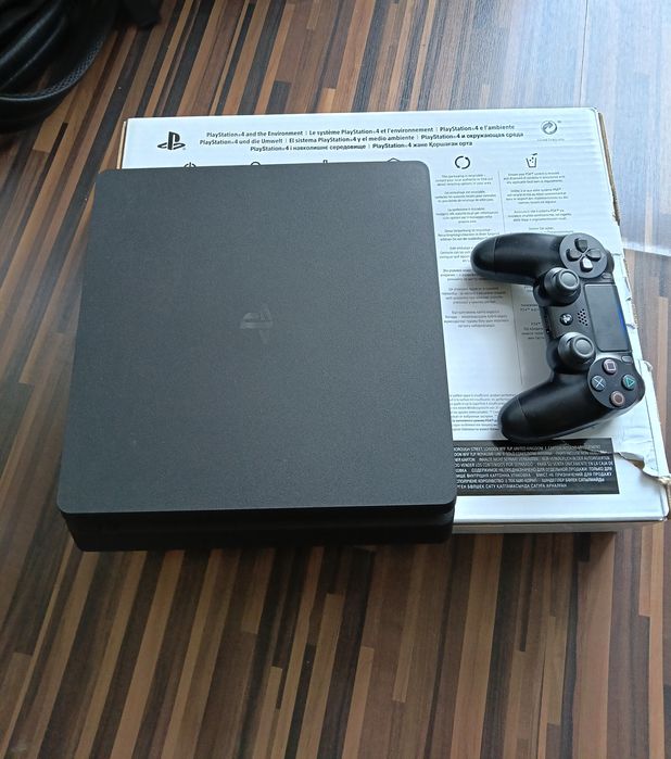 PlayStation 4 slim 500 po czyszczeniu