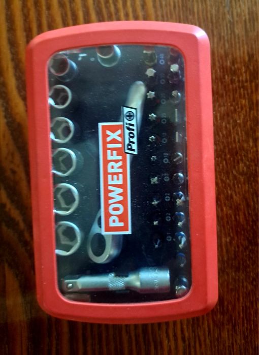 Набір ключів з трещоткою