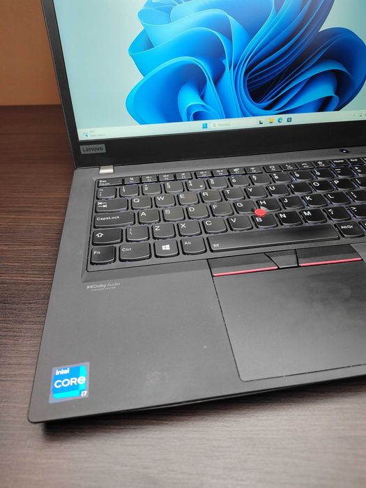 DOTYKOWY LAPTOP | ThinkPad P14s G2 | i7-1165G7 | Quadro T500 | 512SSD