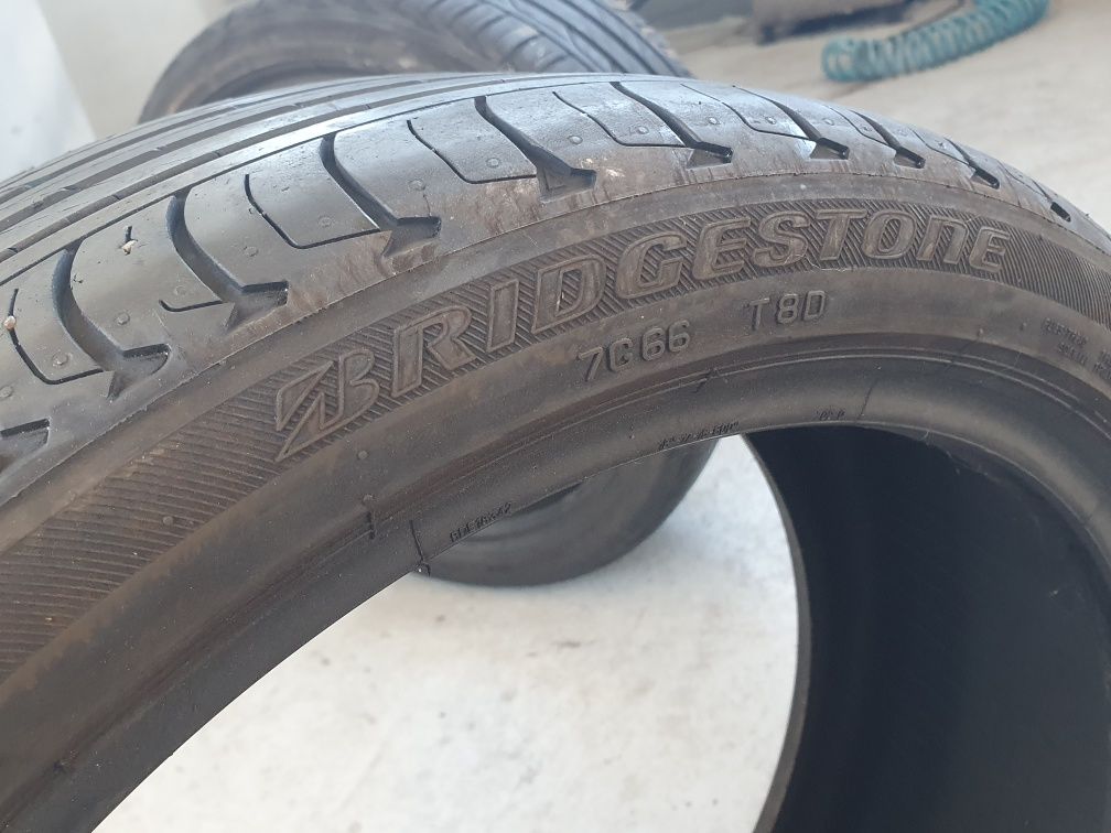 Pneus 215-40r18 Bridgestone como novos