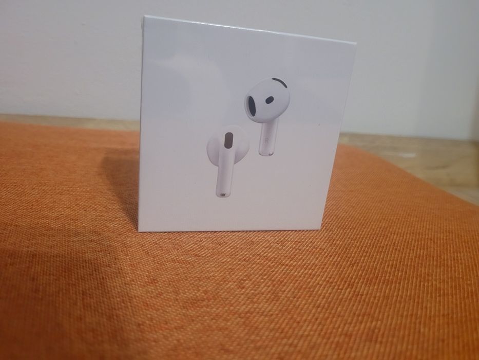 Sluchawki Airpods 4