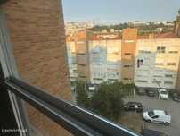 Coimbra, Santa Clara, arrenda-se T1 com garagem