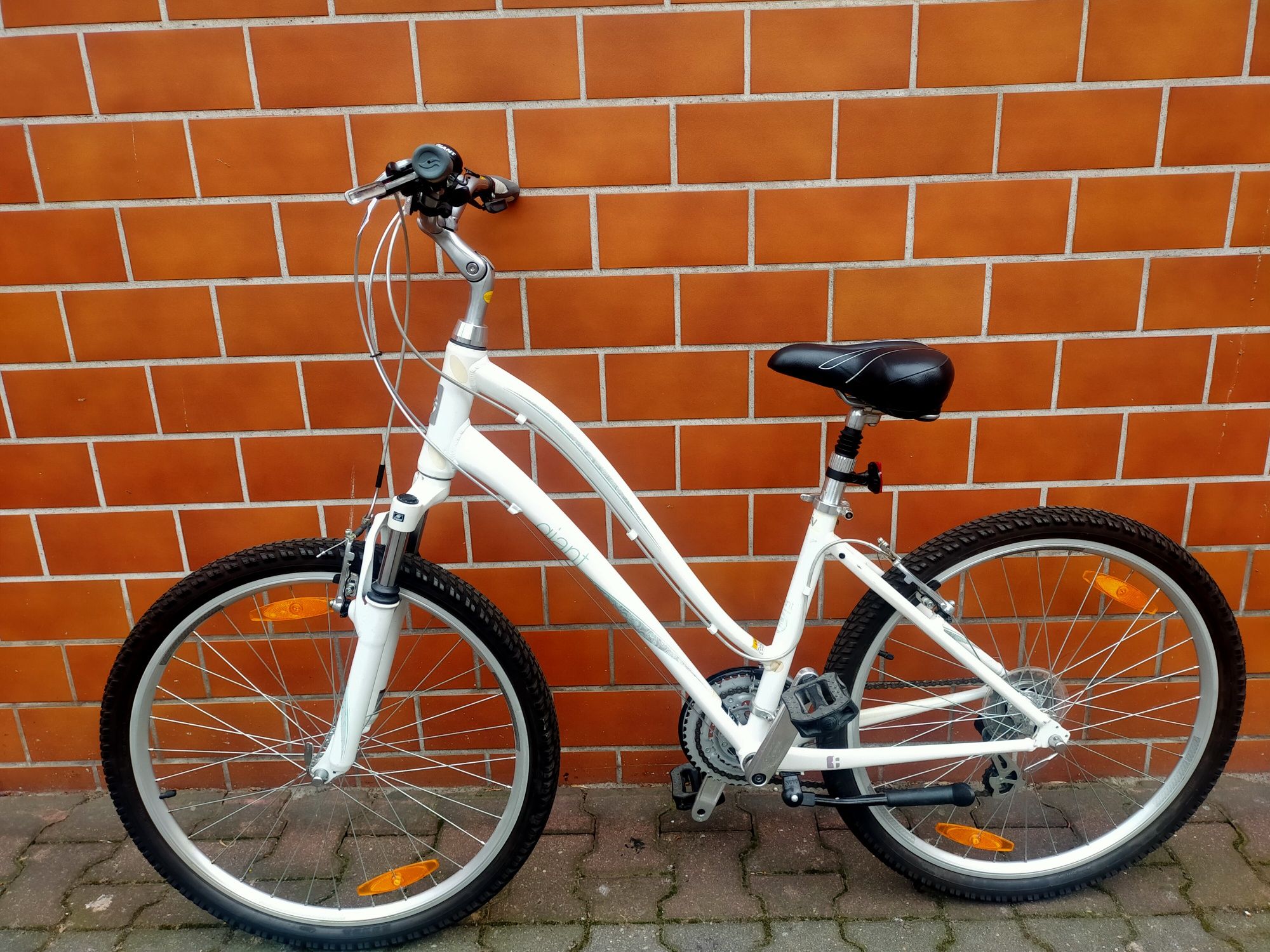 Rower górski Giant 26" po serwisie/gwarancja 
W cenie