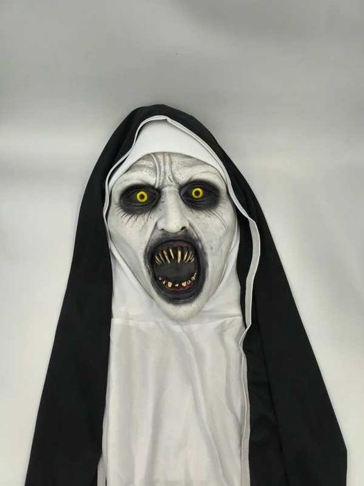 Maska zakonnicy The Nun halloween maska straszna Halloween przebranie