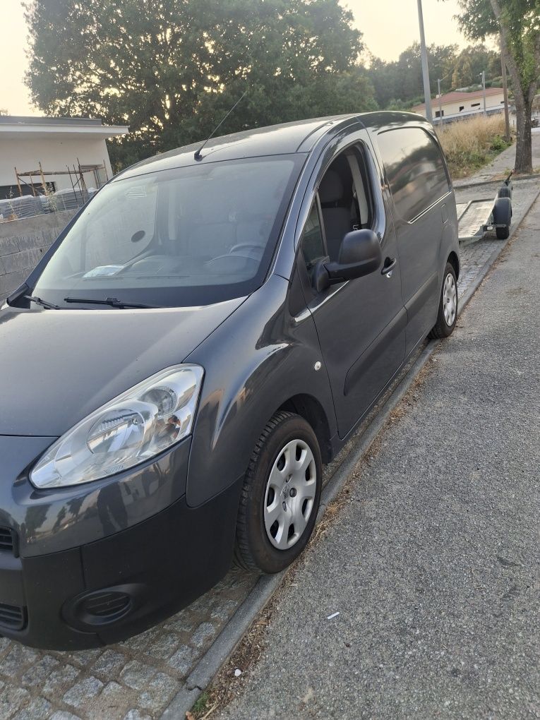 Vendo peugeot partner