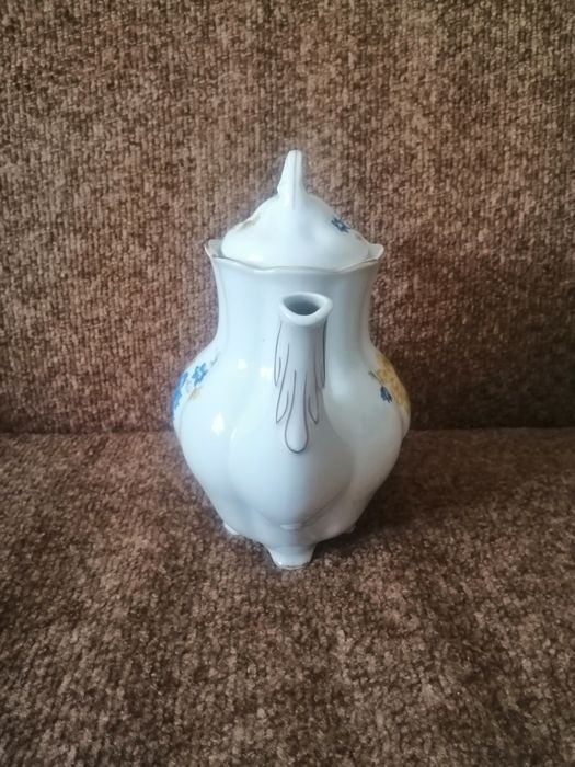 Porcelanowy dzbabek Chodzież