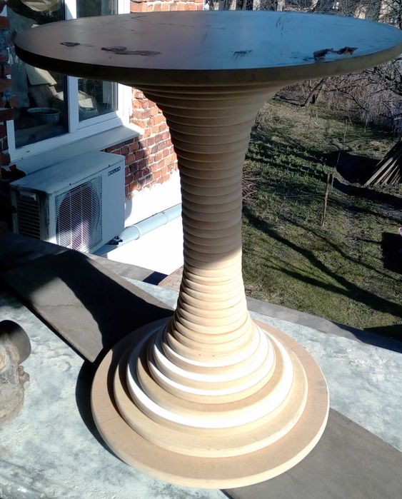 Стіл круглий з можливістю регулювання висоти, новий