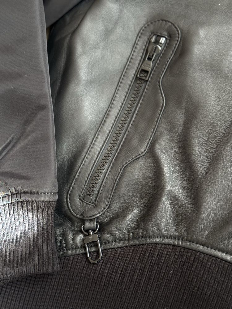 Кожаная куртка бомбер Louis Vuitton