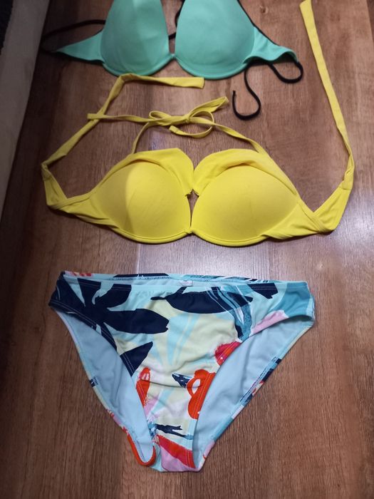 Продам купальники р 10,12,.16,