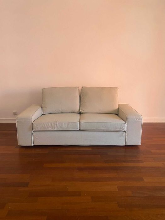 Sofá Ikea de 2 lug. linha Kivik