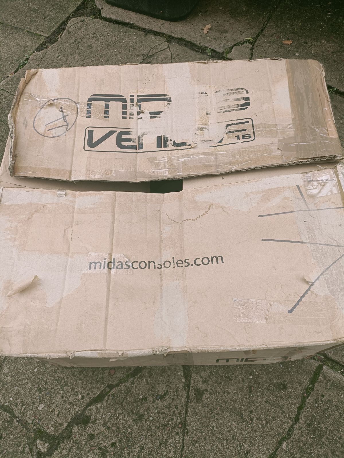 Mikser Midas Venice F16 jak Dynacord.,Stan idealny, kabel do komp.