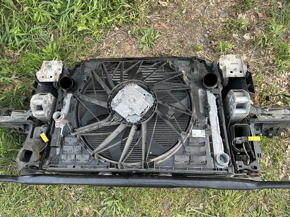 Kompletny pas przedni wzmocnienie czolowe belka  bmw f10 f11 520d n47