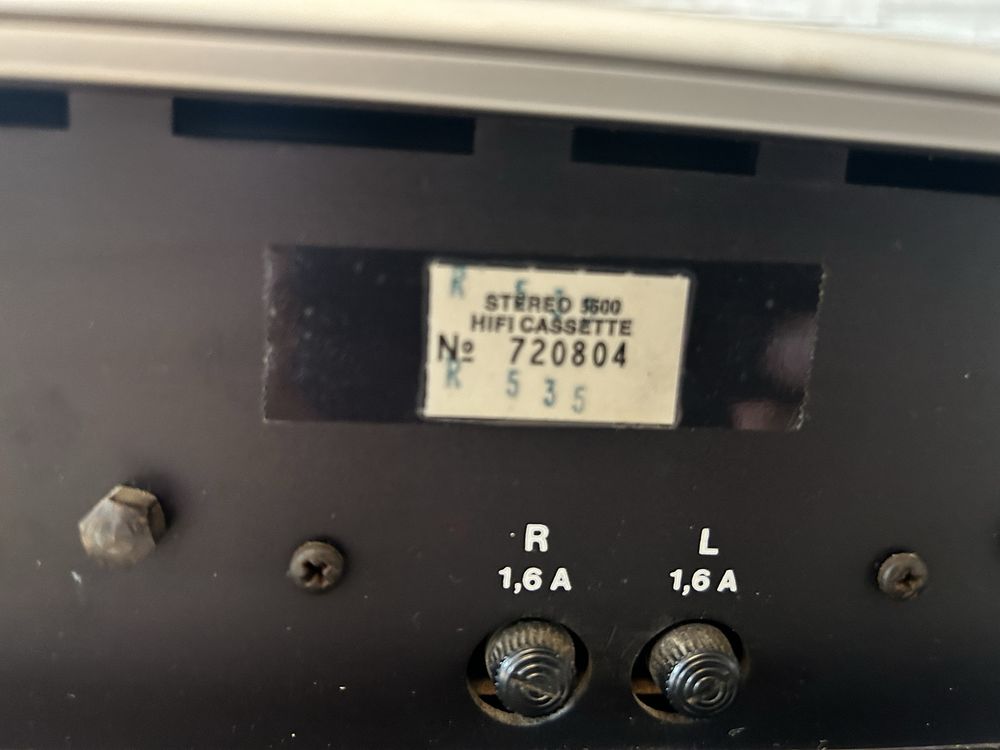 ITT stereo 5500 amplituner, kaseciak