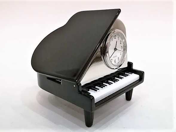 fortepian z zegarkiem ZEBRA Music miniatura
