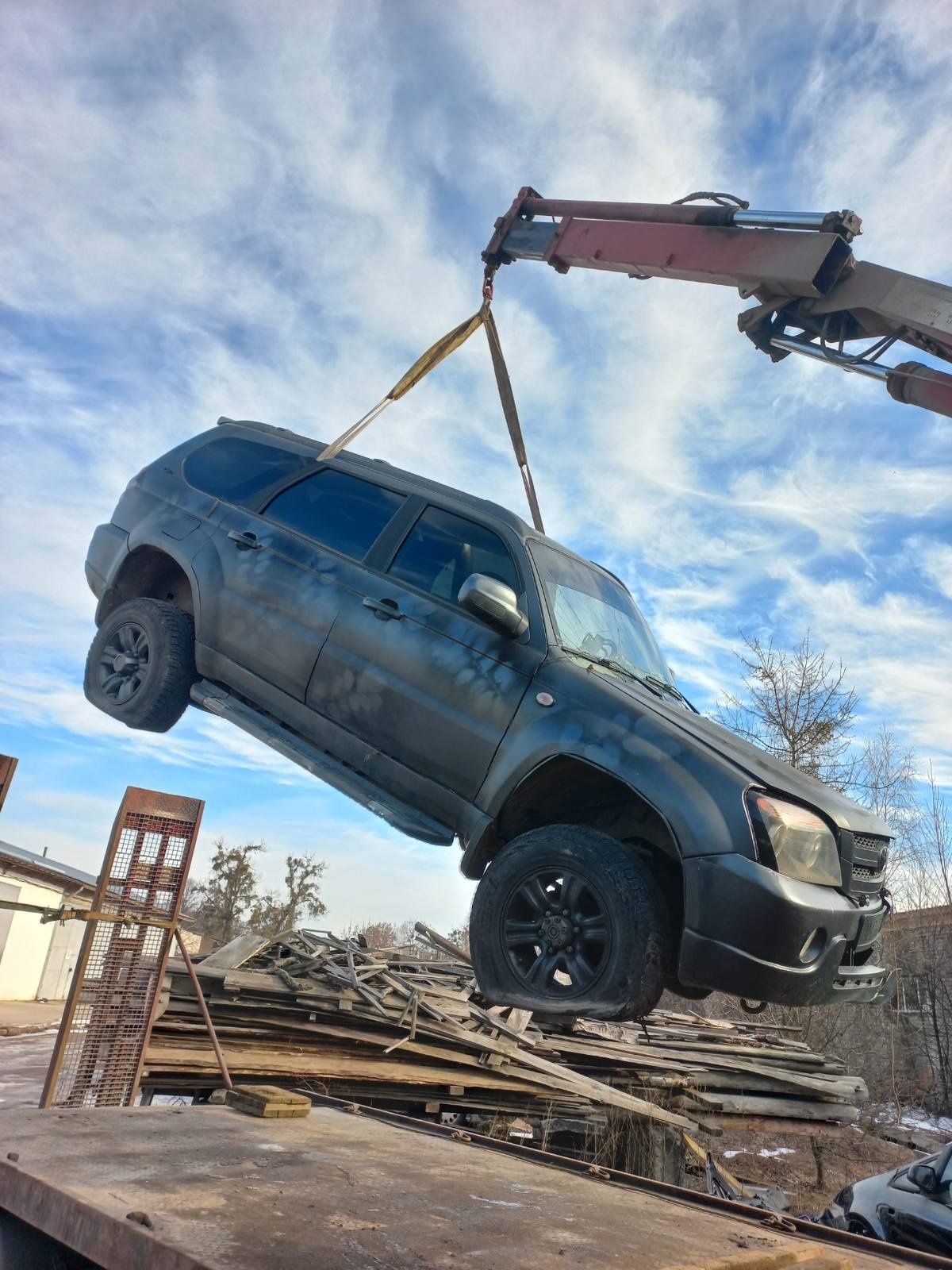 Розборка  Lend Mark  2.4 бензин Шрот  Padjero 2. 4  .4x4