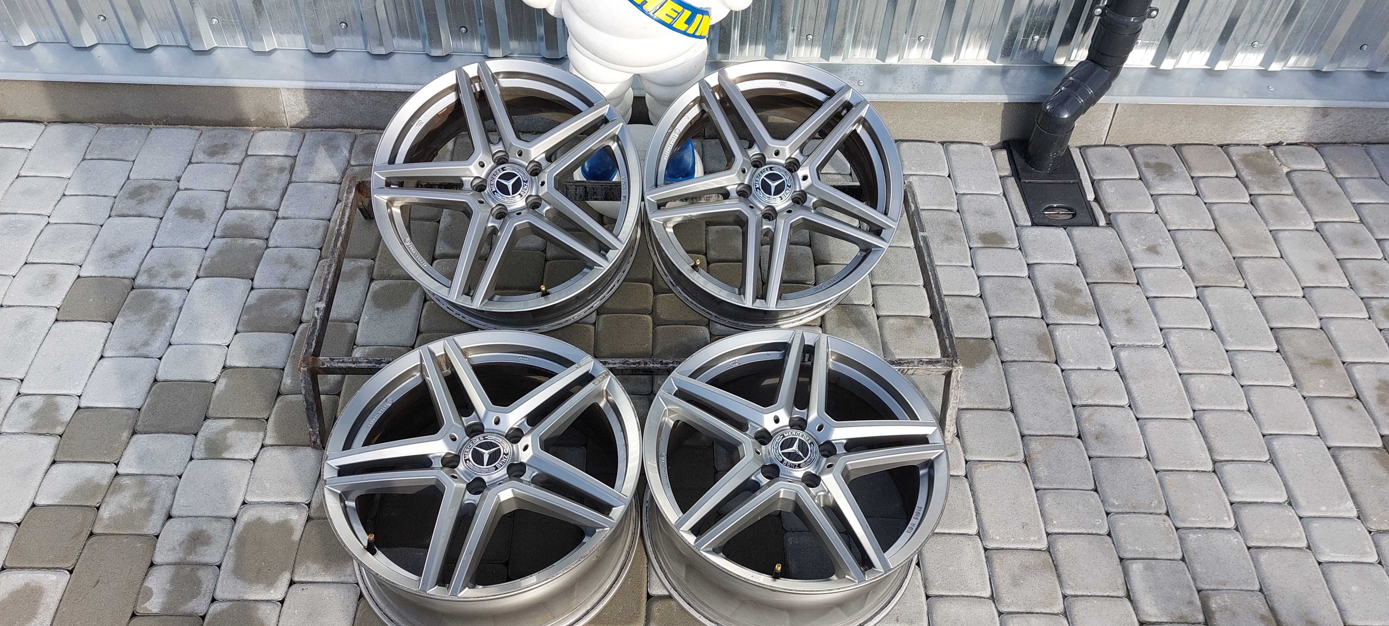 Диски Uniwheels (Mercedes) R18 5x112 8J ET38 E C class GLC GLK Audi VW