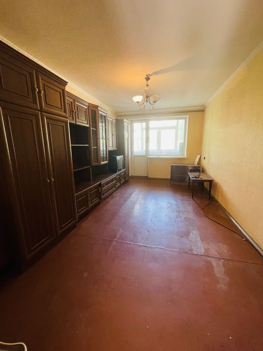 Продам 2 кімнатну квартиру.Є відновлення!