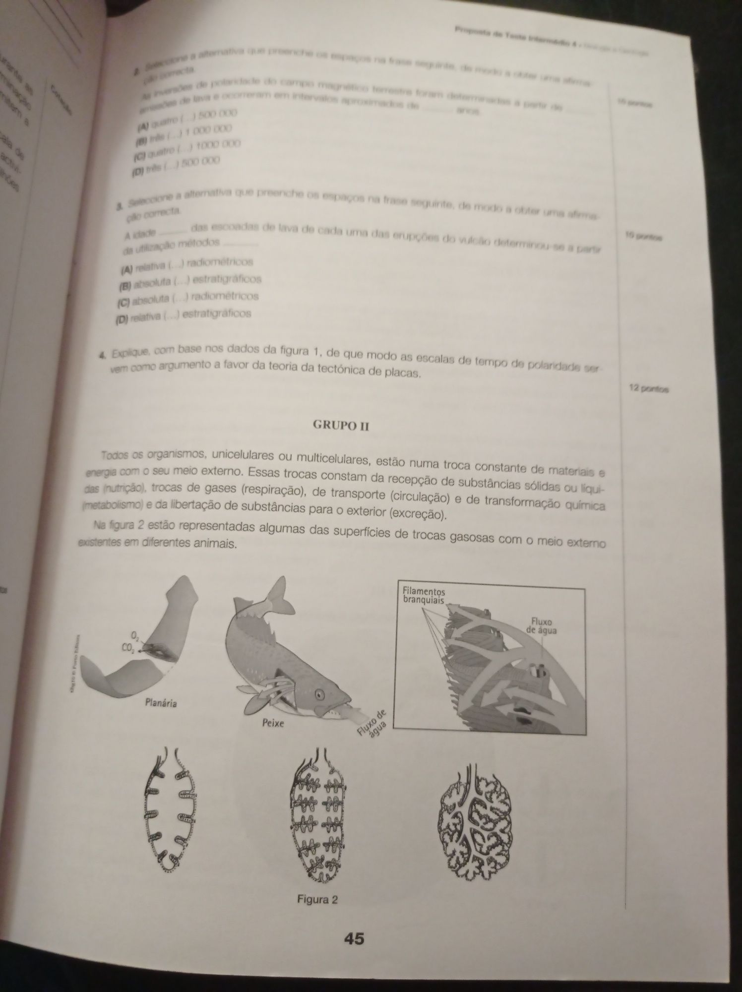Livro testes intermédios Biologia e Geologia 10°ano