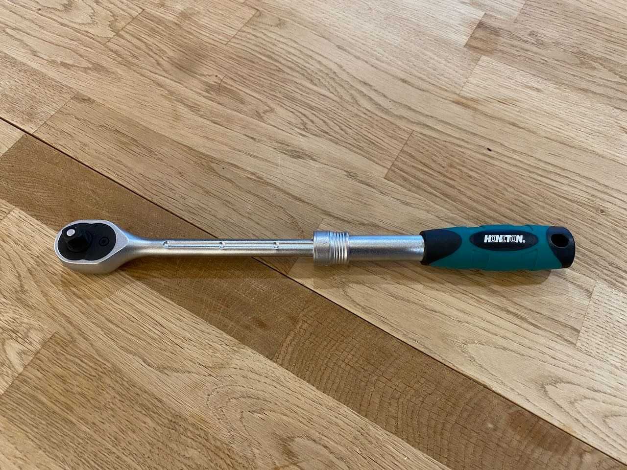 Grzechotka teleskopowa 3/8" HONITON H8633 – stan jak nowa