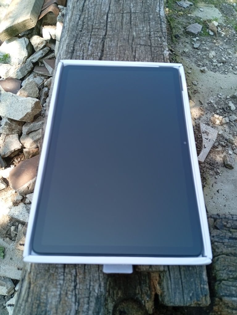 Планшет Lenovo Pad 2024 6/128 великий екран 11 дюймів