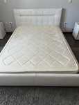 Vendo cama de casal completa 140x200