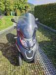 Sprzedam skuter Piaggio mp3 500 sport
