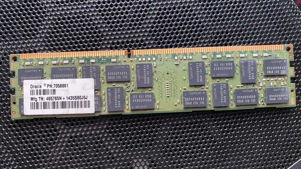 Модуль оперативної пам'яті  Samsung 16GB ECC DDR3 1600 PC3-12800R