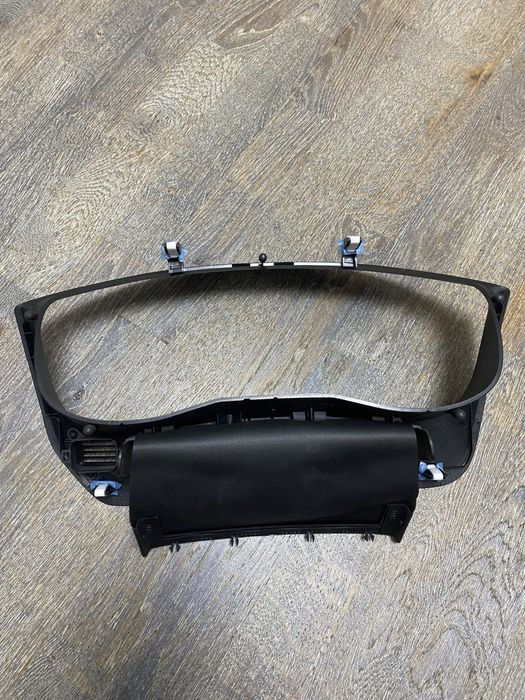 Ford explorer 5 рамка панелі приладів