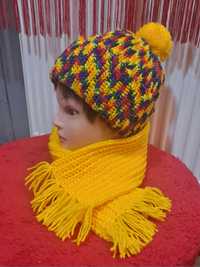 Komplet kolorowo żółty, czapka z szalikiem