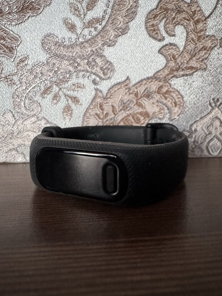Фітнес-трекер Garmin Vivosmart 5