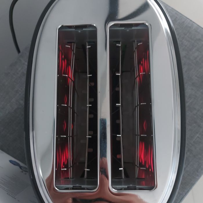 Sprzedam toster SILVER CREST Kitchen Tools 980W