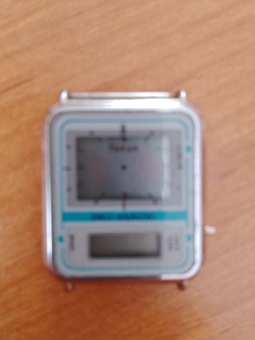 Zegarek antyk elektroniczny PRL