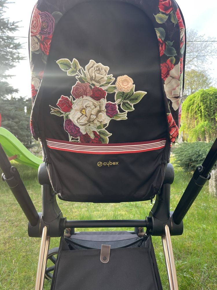 Cybex e priam 2.0 spring blossom dark