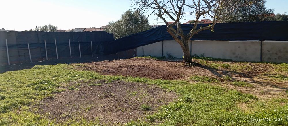 Tereno Rústico em Porto Salvo