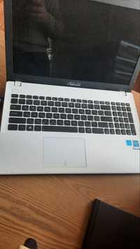 Ноутбук ASUS X551CA