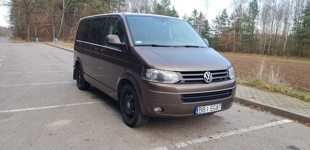 Wynajem busa 8-mio osobowego.