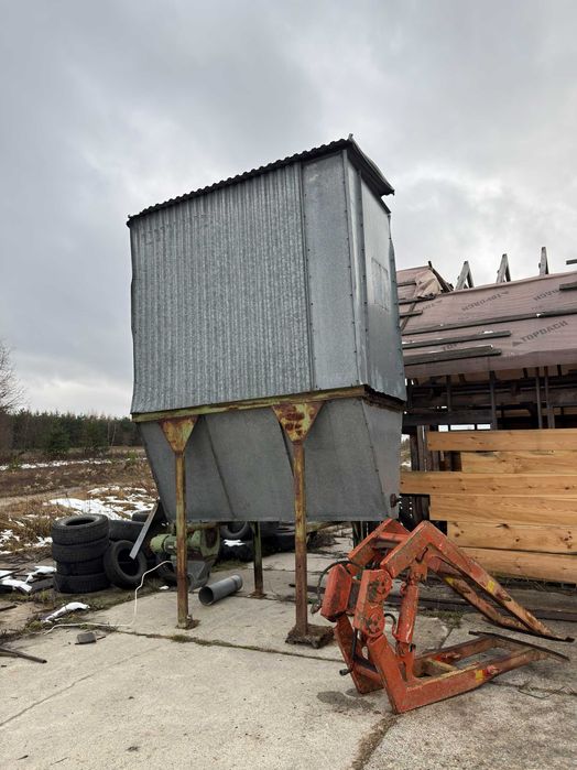 Silos na trociny, odciąg do trocin