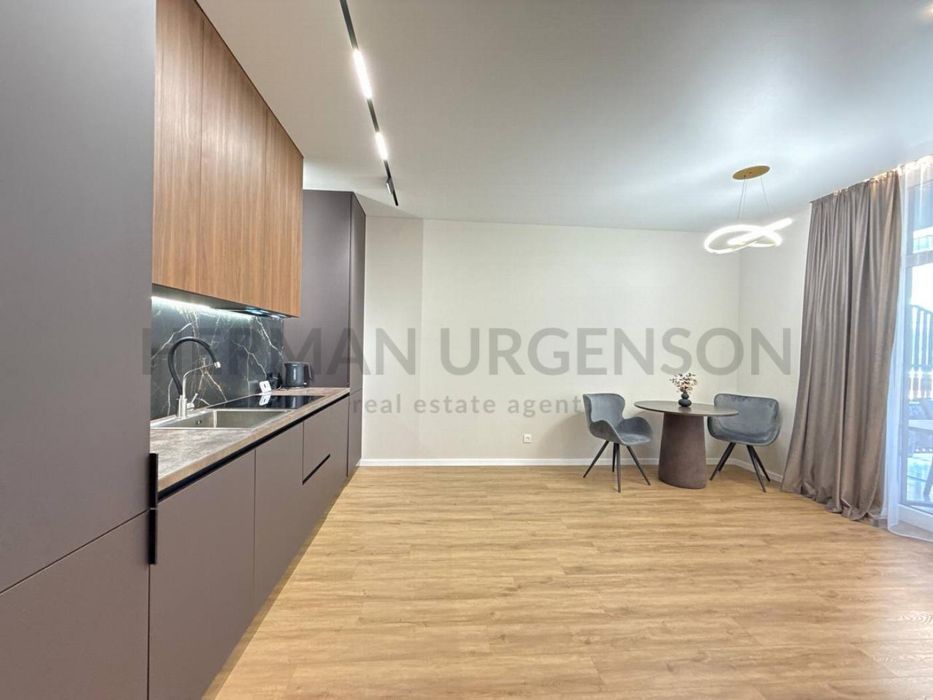 Продаж 1к квартири 47 м.кв / ЖК Crystal, вул. Бобяка