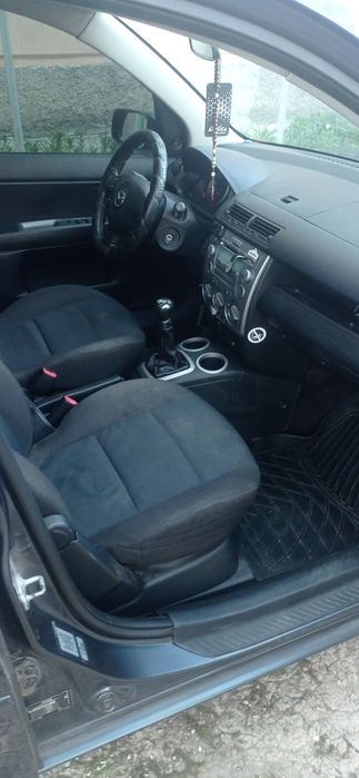 Продам Mazda 2 дизель.