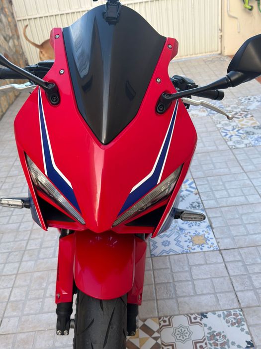 Cbr 650R 2025 E-Clutch